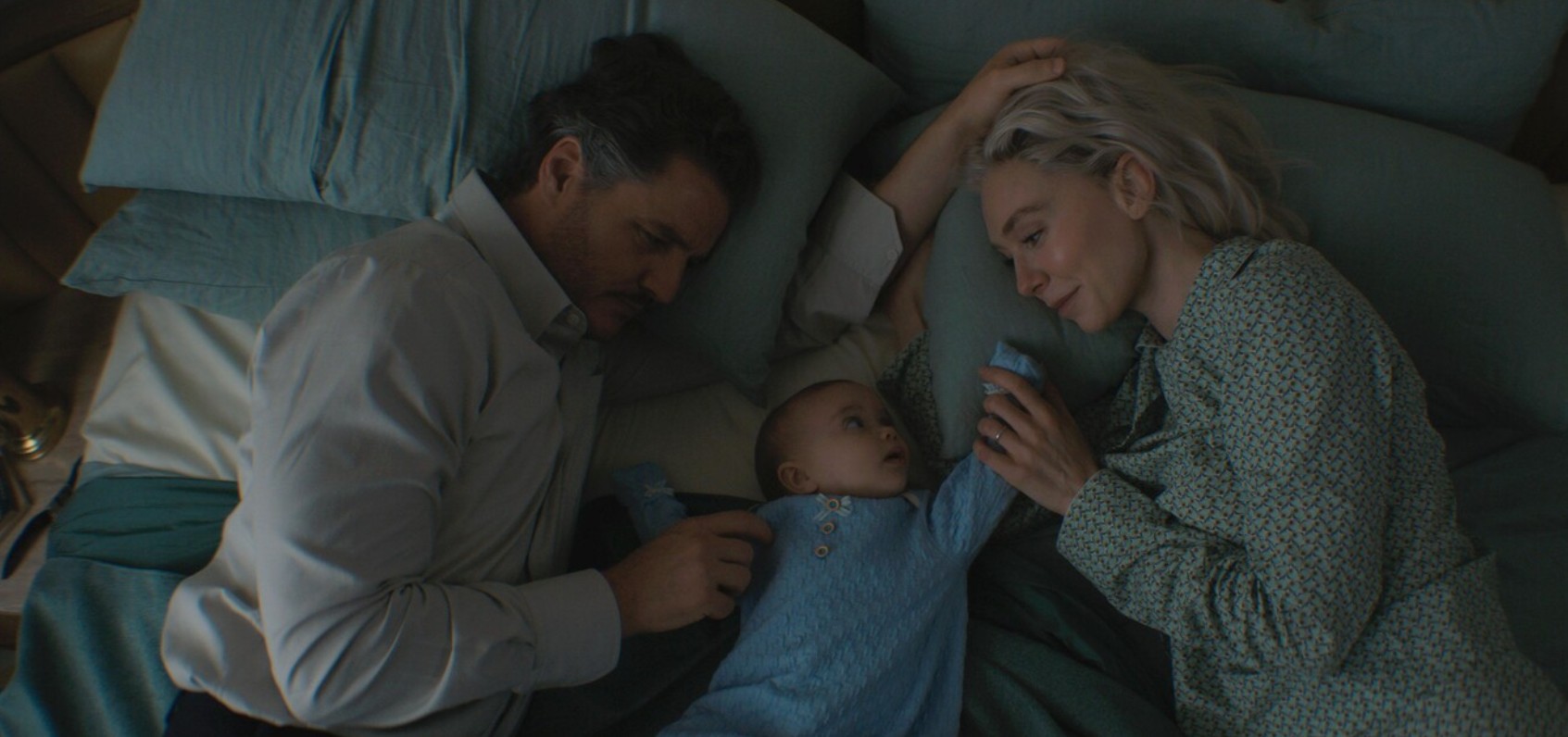 Обложка: "Фантастическая четверка: Первые шаги"