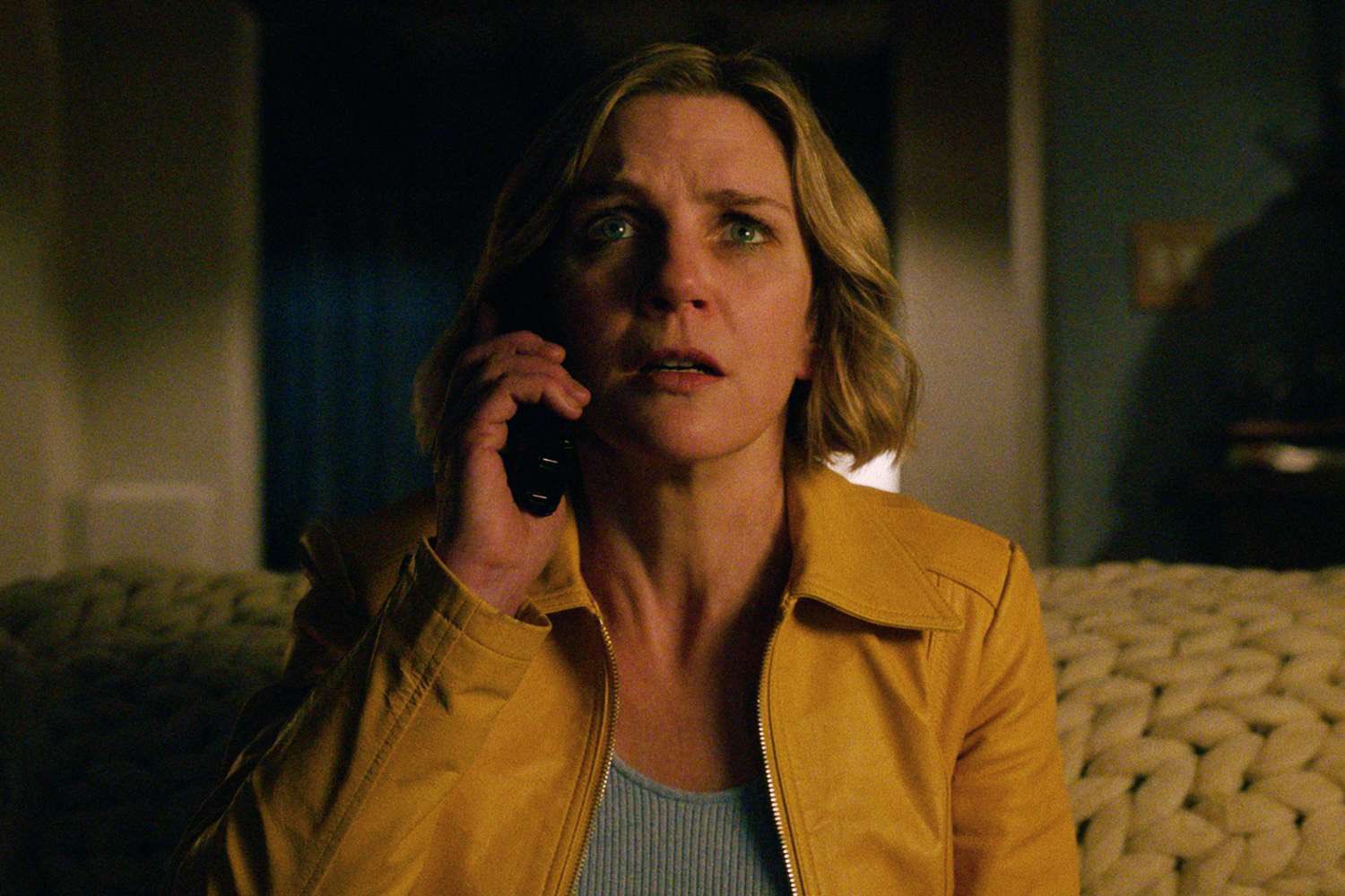 Обложка: кадр из сериала Pluribus