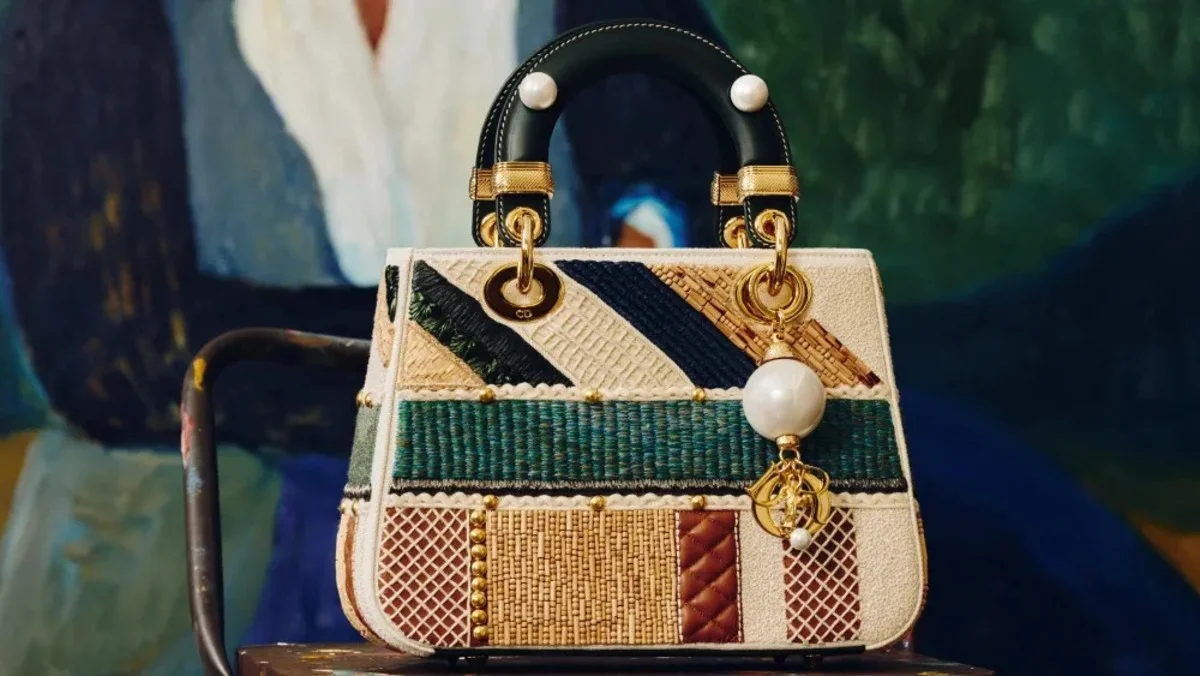 Обложка: Heather Sten/Courtesy of Dior
