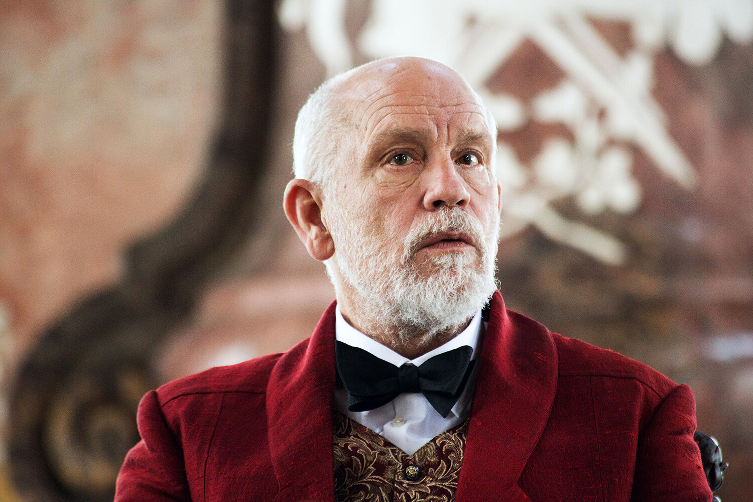 Обложка: кадр из «Воображаемой реальности»