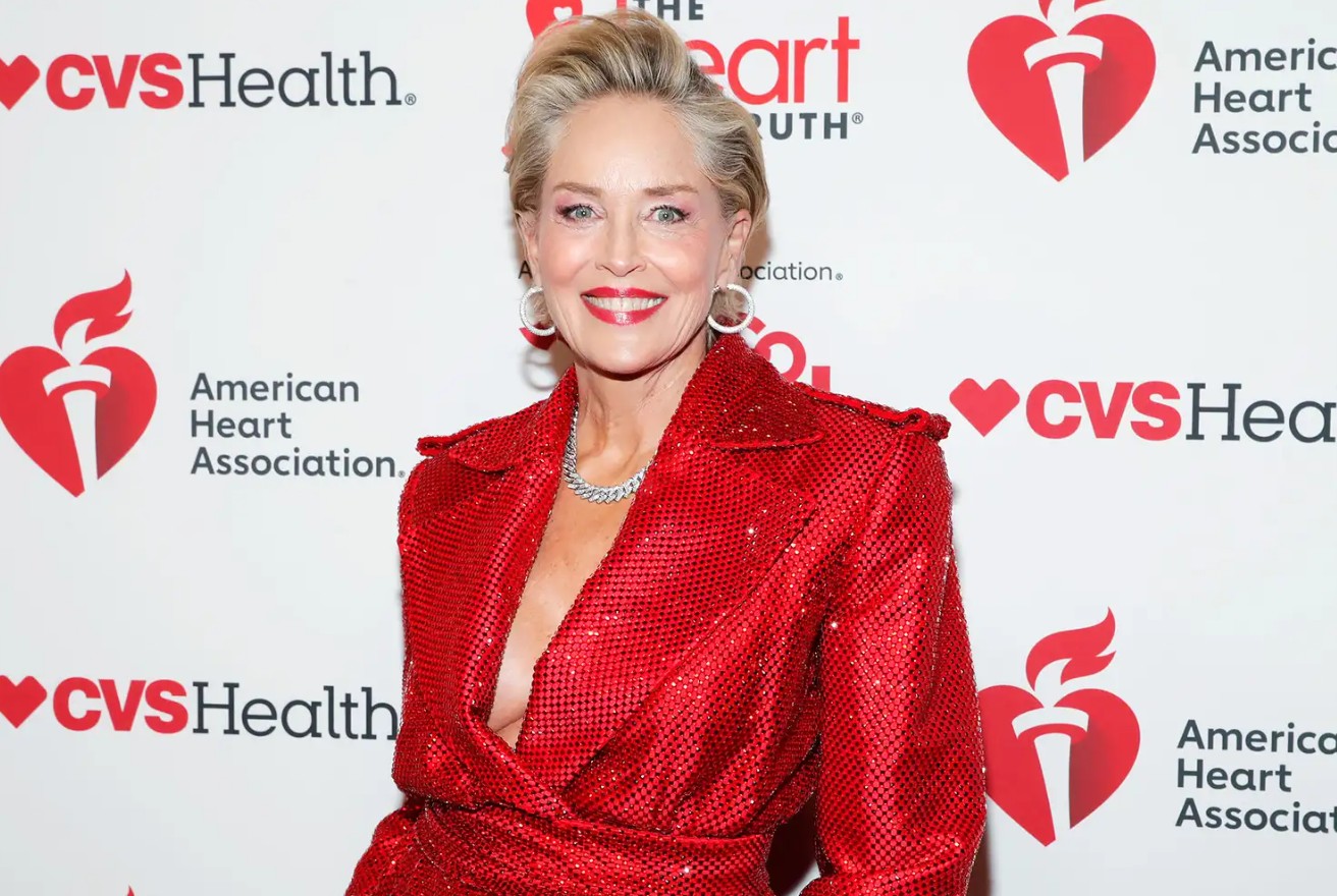 Обложка: Шэрон Стоун / фото: Getty Images