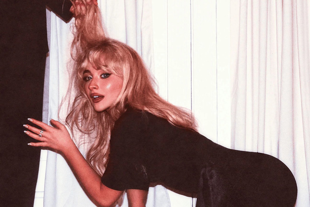 Обложка: Sabrina Carpenter - Manʼs Best Friend