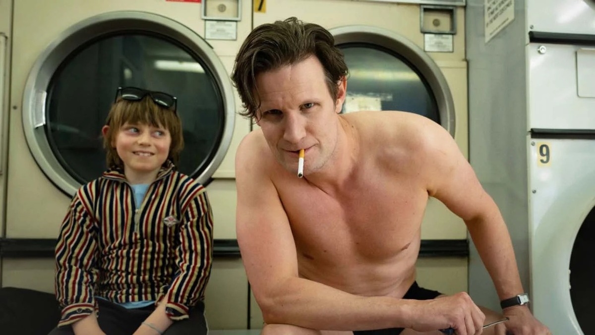 Обложка: кадр из фильма «Смерть Банни Манро»