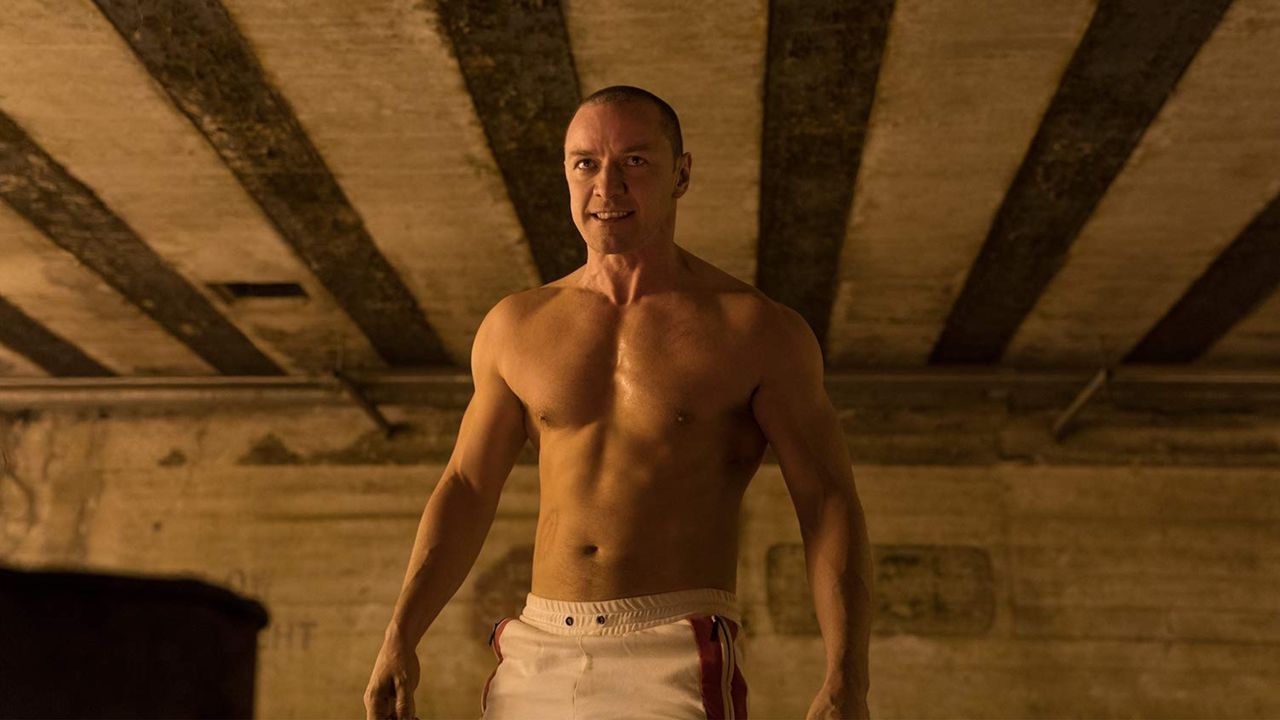 Обложка: кадр из фильма «Сплит»