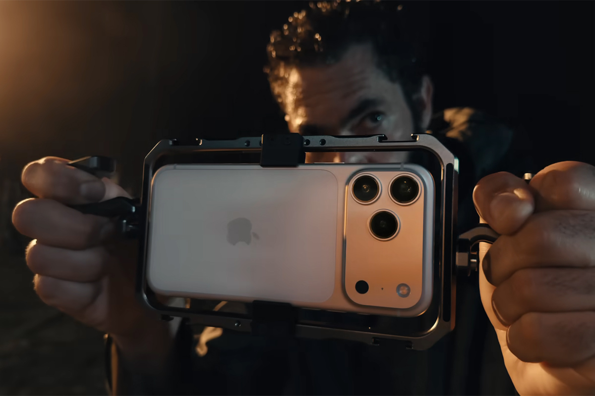 «Дочка» Xiaomi высмеяла «новый» дизайн iPhone 17 Pro