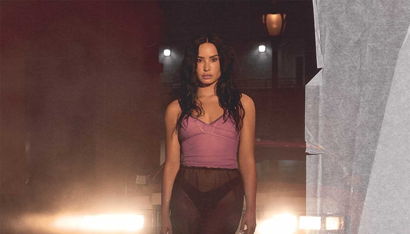 Обложка: Demi Lovato - Here All Night