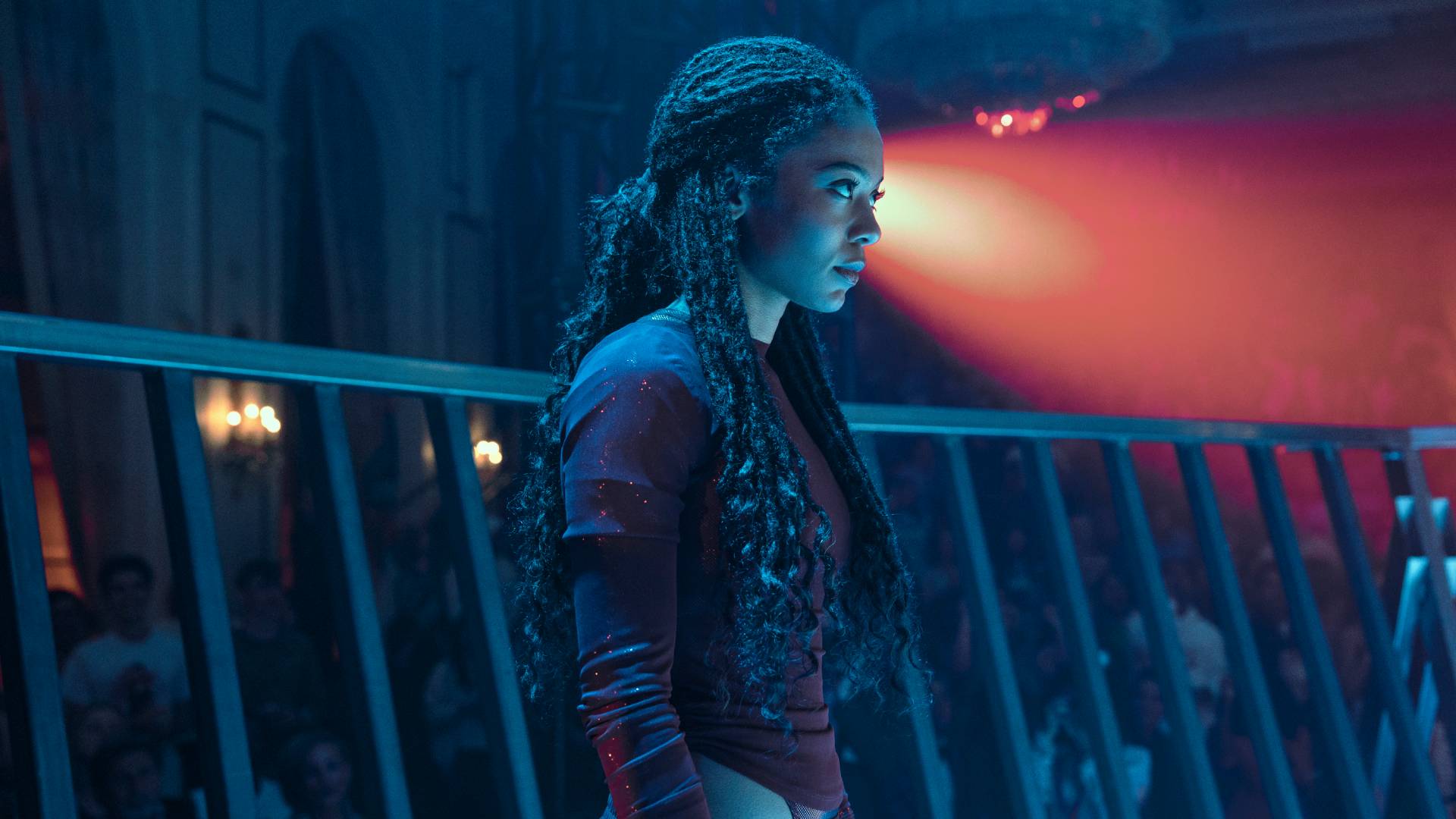 Обложка: кадр из сериала «Поколение "Ви"»