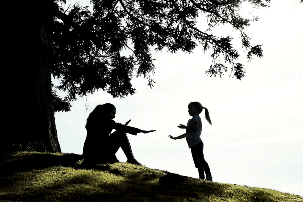 Кадр из короткометражного фильма «Немое дитя» / Slick Films