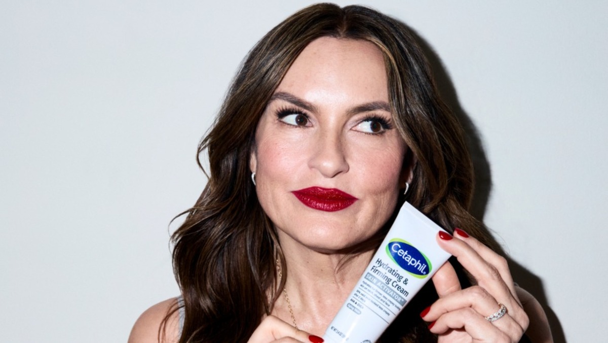 Звезда «Закона и порядка» Маришка Харгитей стала лицом новой линии Cetaphil Skin Activator