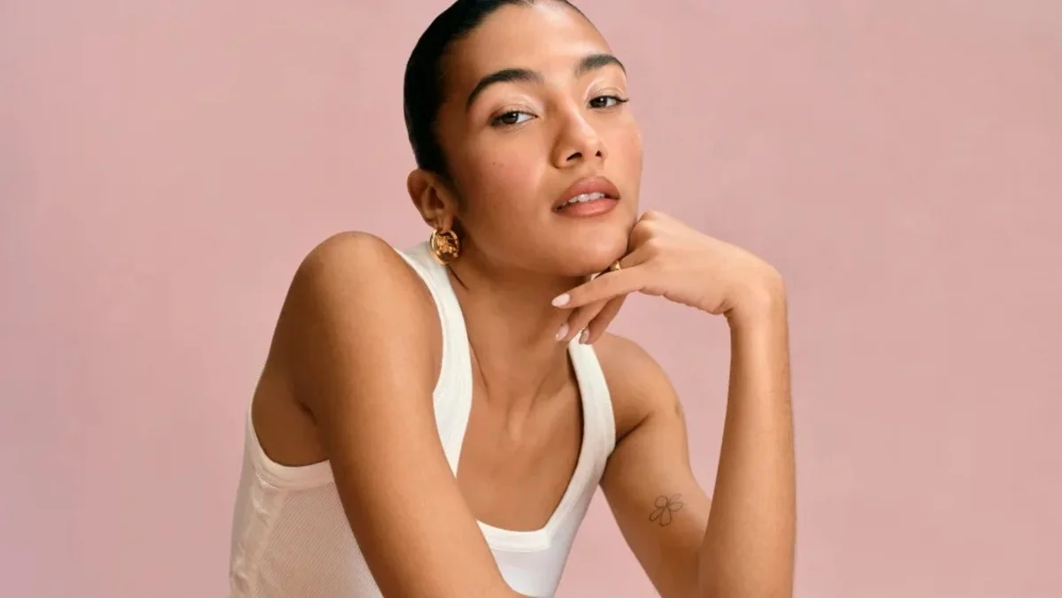 Обложка: Courtesy Burberry Beauty
