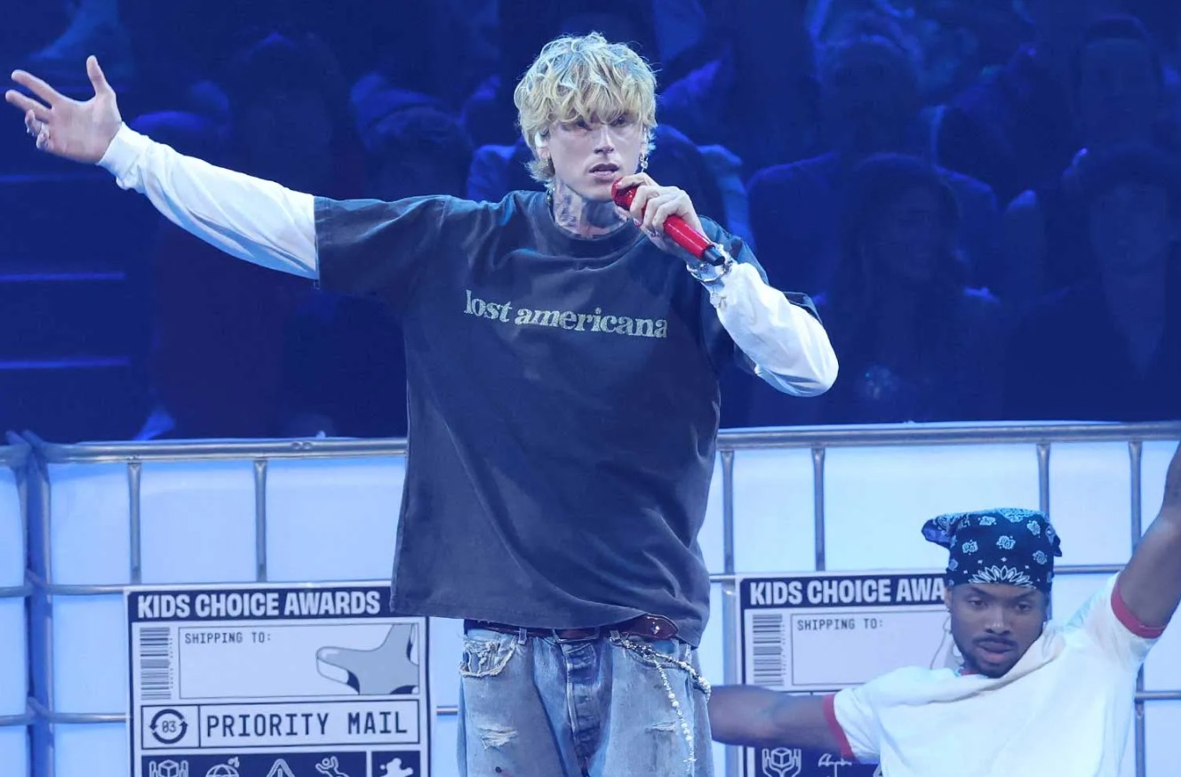 Обложка: ​ Machine Gun Kelly / Фото: Getty Images (People)