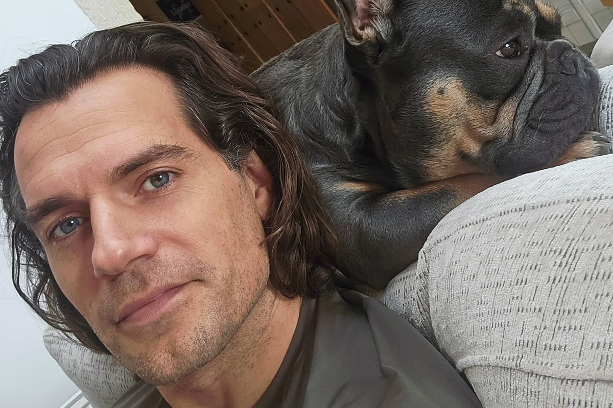 Обложка: фотография из социальных сетей Генри Кавилла