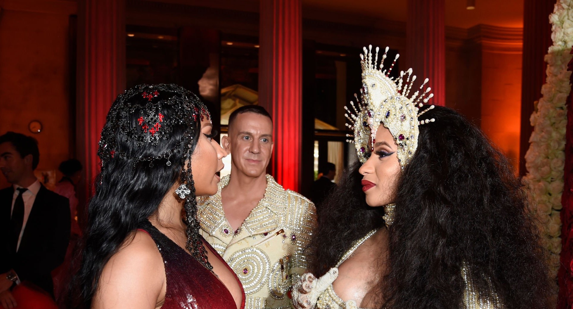 Обложка: Kevin Mazur/MG18/Getty Images for The Met Museum/Vogue