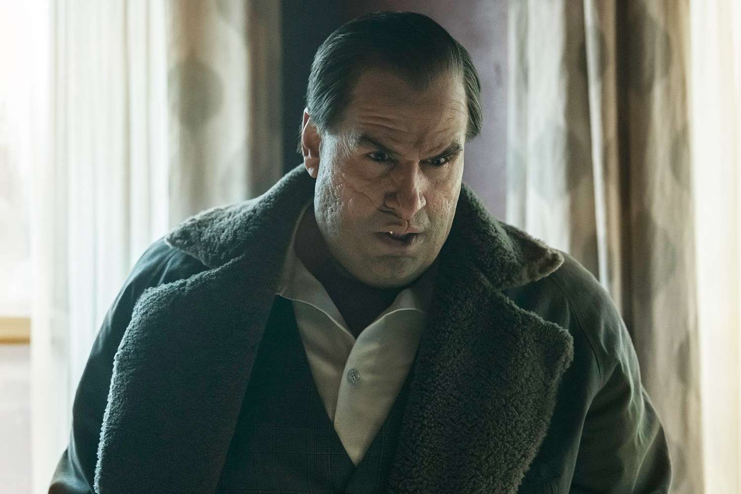 Обложка: кадр из сериала "Пингвин"