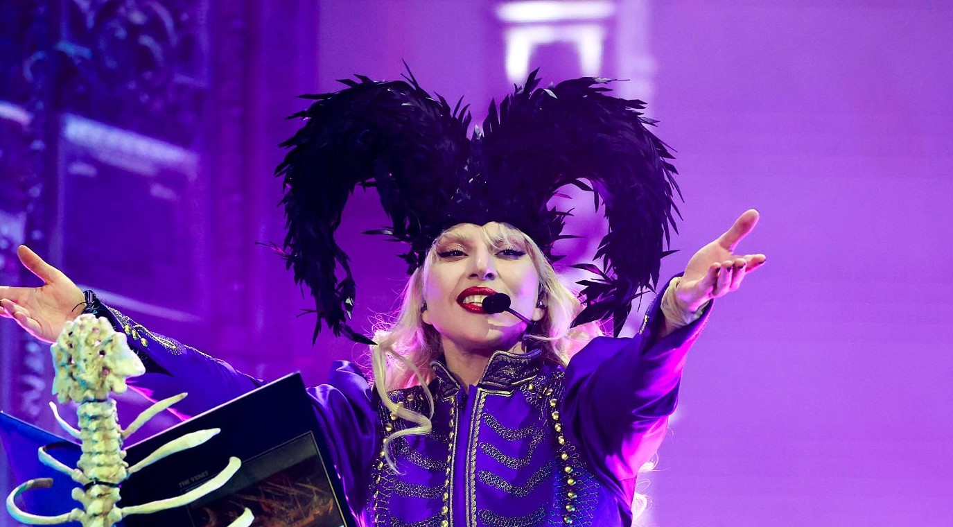 Обложка: Photo by Kevin Mazur/Getty Images for Coachella