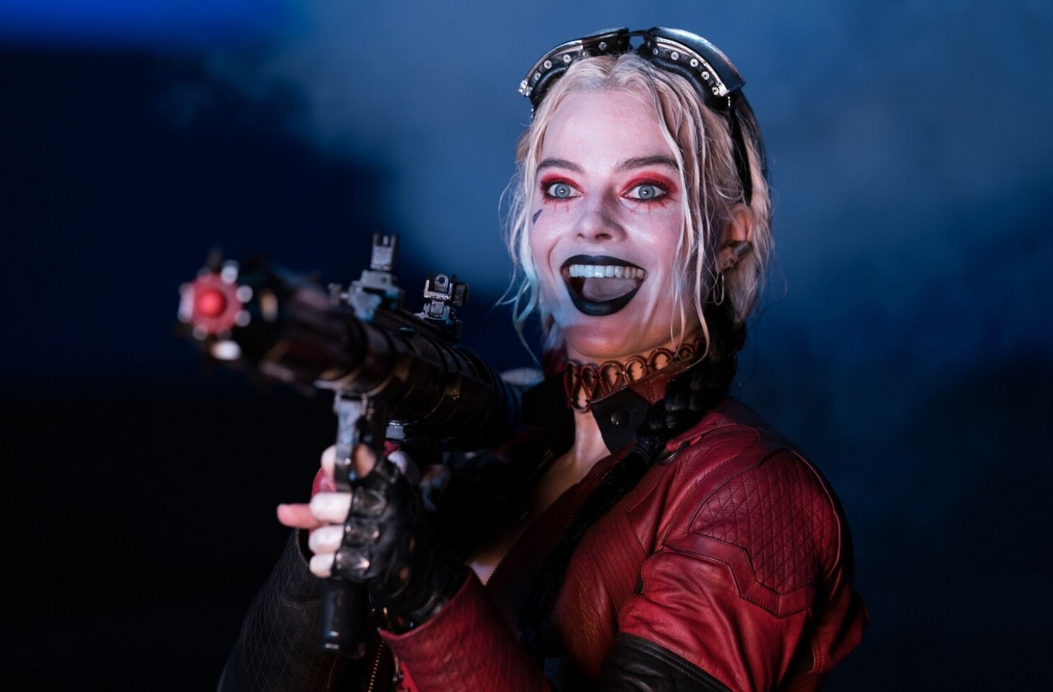 Обложка: кадр из фильма «Отряд самоубийц: Миссия навылет». Источник: DC Films