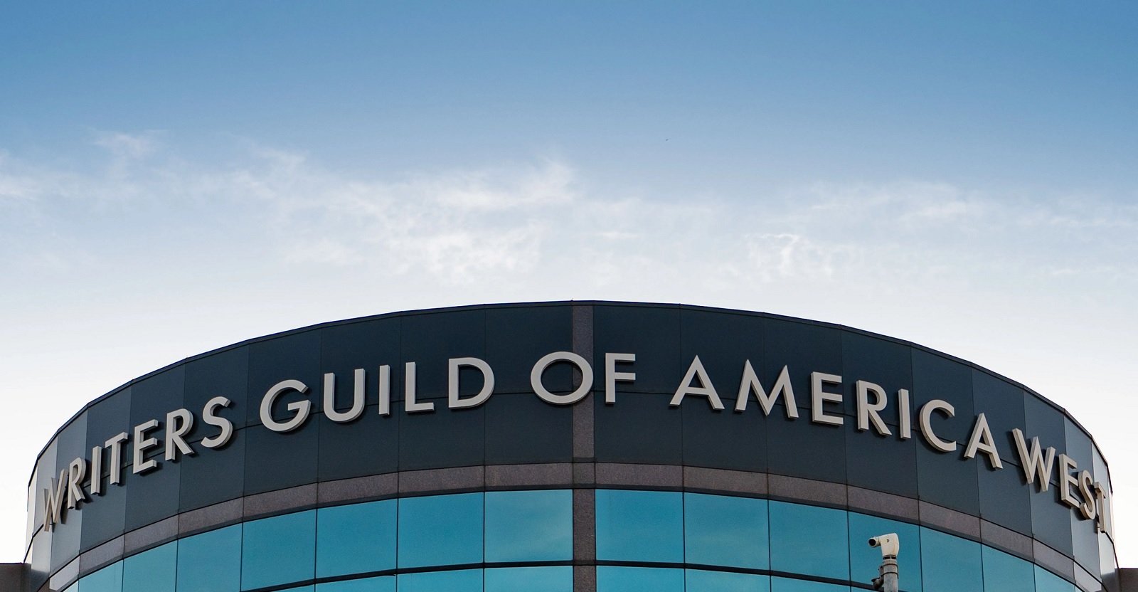 Здание Гильдии сценаристов Америки/ Источник: Getty Images