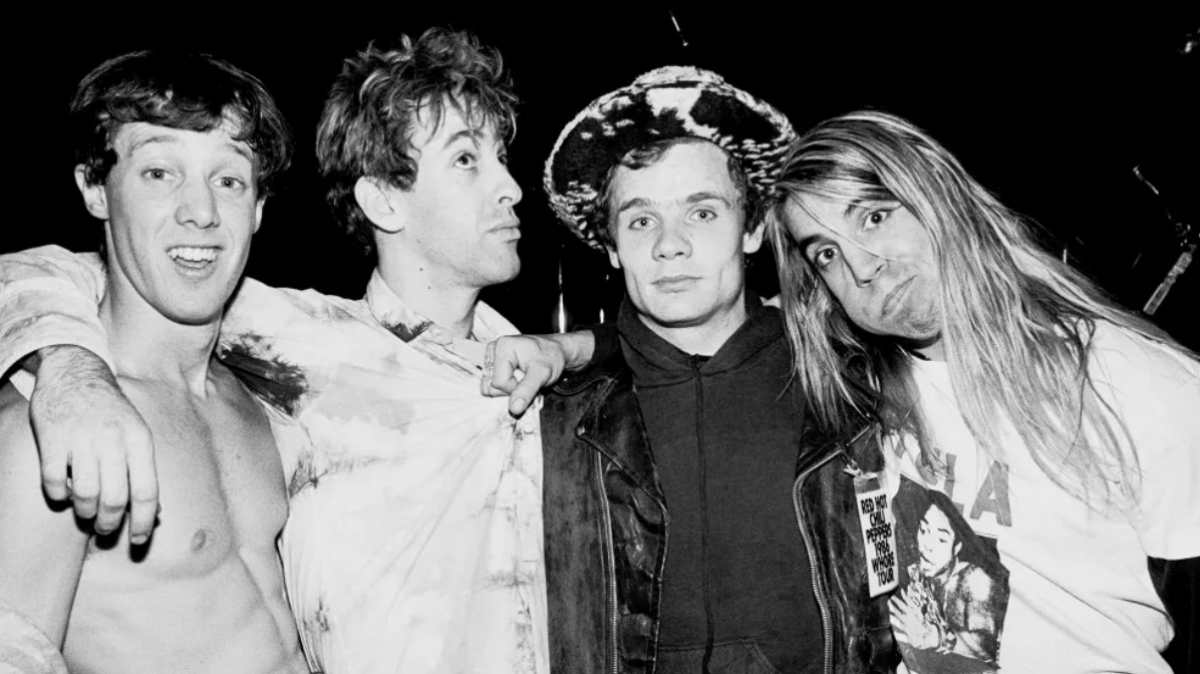 Netflix показал первый кадр из документалки о Red Hot Chili Peppers — она выйдет в марте