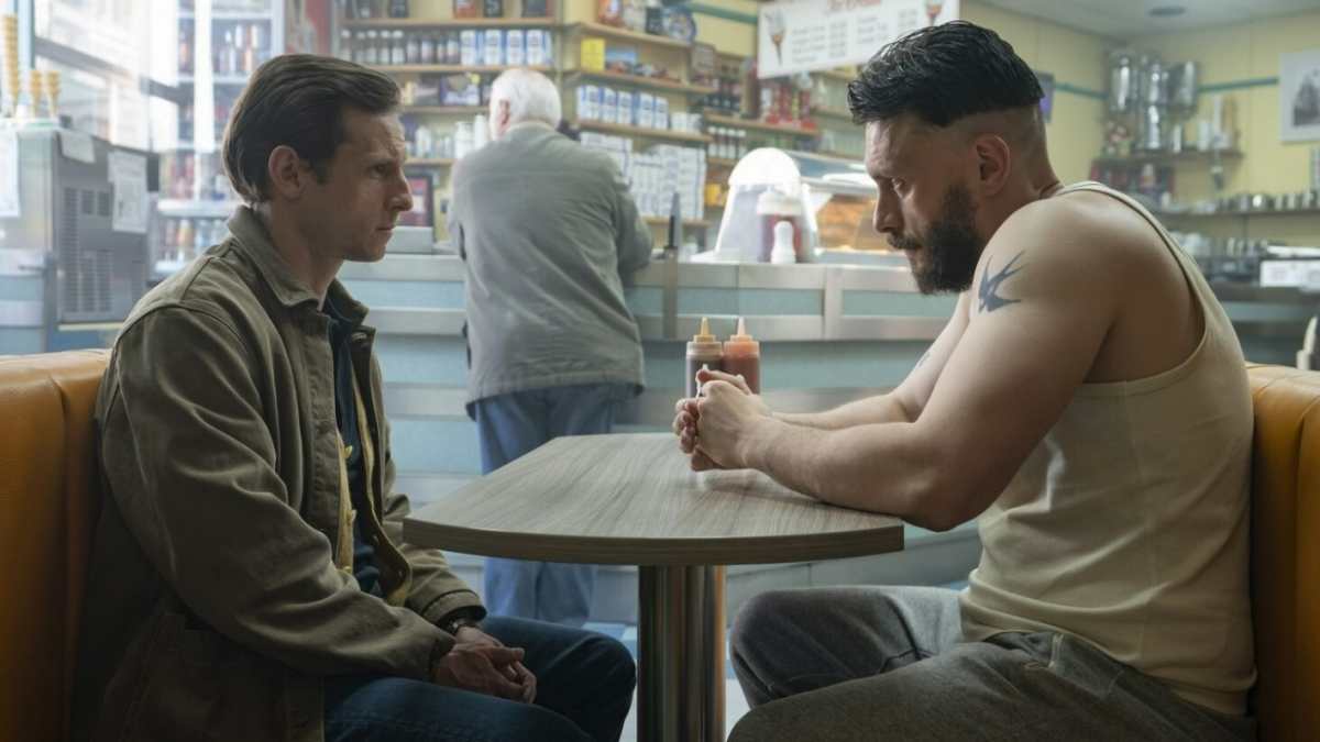 Критики неоднозначно оценили сериал «Получеловек» от создателя «Оленёнка»