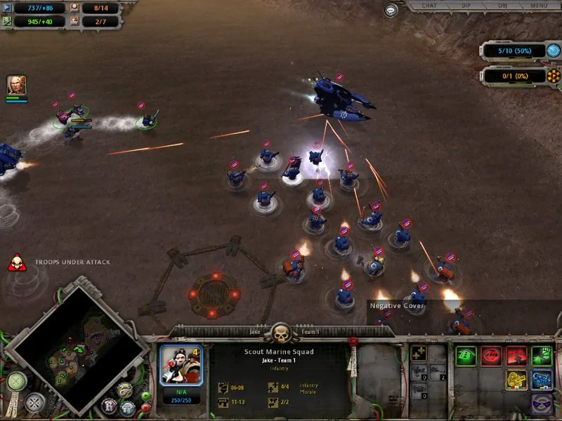 Warhammer 40,000: Dawn of War - кадр 7