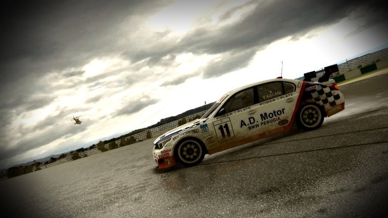 Superstars V8 Racing — скриншот 3