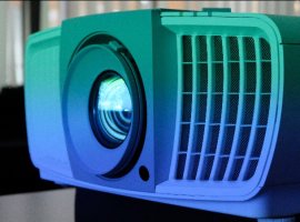 Кому и зачем нужен 4К UHD проектор за полмиллиона рублей? - изображение 1