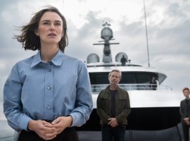 Netflix показал постеры триллера «Девушка из каюты №10» - изображение 1
