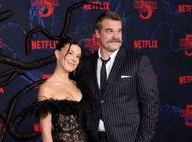 Милли Бобби Браун и Дэвид Харбор встретились на премьере 5 сезона «Очень странных дел» - изображение 1