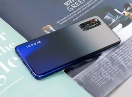 Vivo представила бюджетный смартфон iQOO U1 с батареей на 4500 мАч - изображение 1