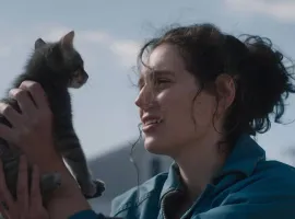 A24 выпустила трейлер фильма «Прости, детка» — дебюта Евы Виктор о боли, юморе и исцелении - изображение 1
