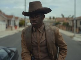 Полиция задержала Lil Nas X в одном нижнем белье - изображение 1
