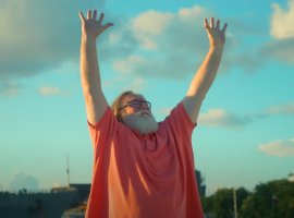 Гейб Ньюэлл и Хидео Кодзима снялись в фанатском видео Dragon Ball Z - изображение 1