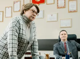 Вышел трейлер комедийного сериала PREMIER и START «Олдскул» с Марией Ароновой - изображение 1