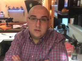 Антон Логвинов проходит Half-Life: Alyx. Это нужно видеть - изображение 1