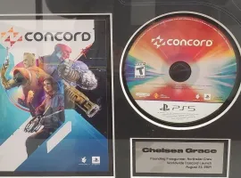 На аукционе выставили табличку в честь релиза Concord — её цена превысила 3к долларов - изображение 1