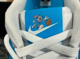 Nike выпустит кроссовки с персонажами «Космического джема» - изображение 1