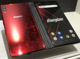 Energizer представила сгибающийся смартфон Power Max P8100S с батареей на 10 000 мАч - изображение 1