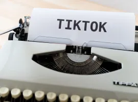 «Только не Слизерин! Тогда на TikTok»: как шутит интернет о первом факультете соцсети - изображение 1