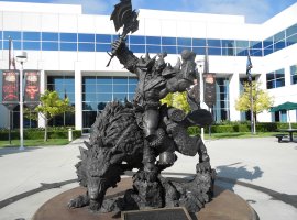 Преданным поклонникам World of Warcraft подарят по статуе - изображение 1