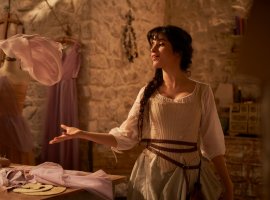 Girlboss power: чему учит новая «Золушка» от Amazon - изображение 1
