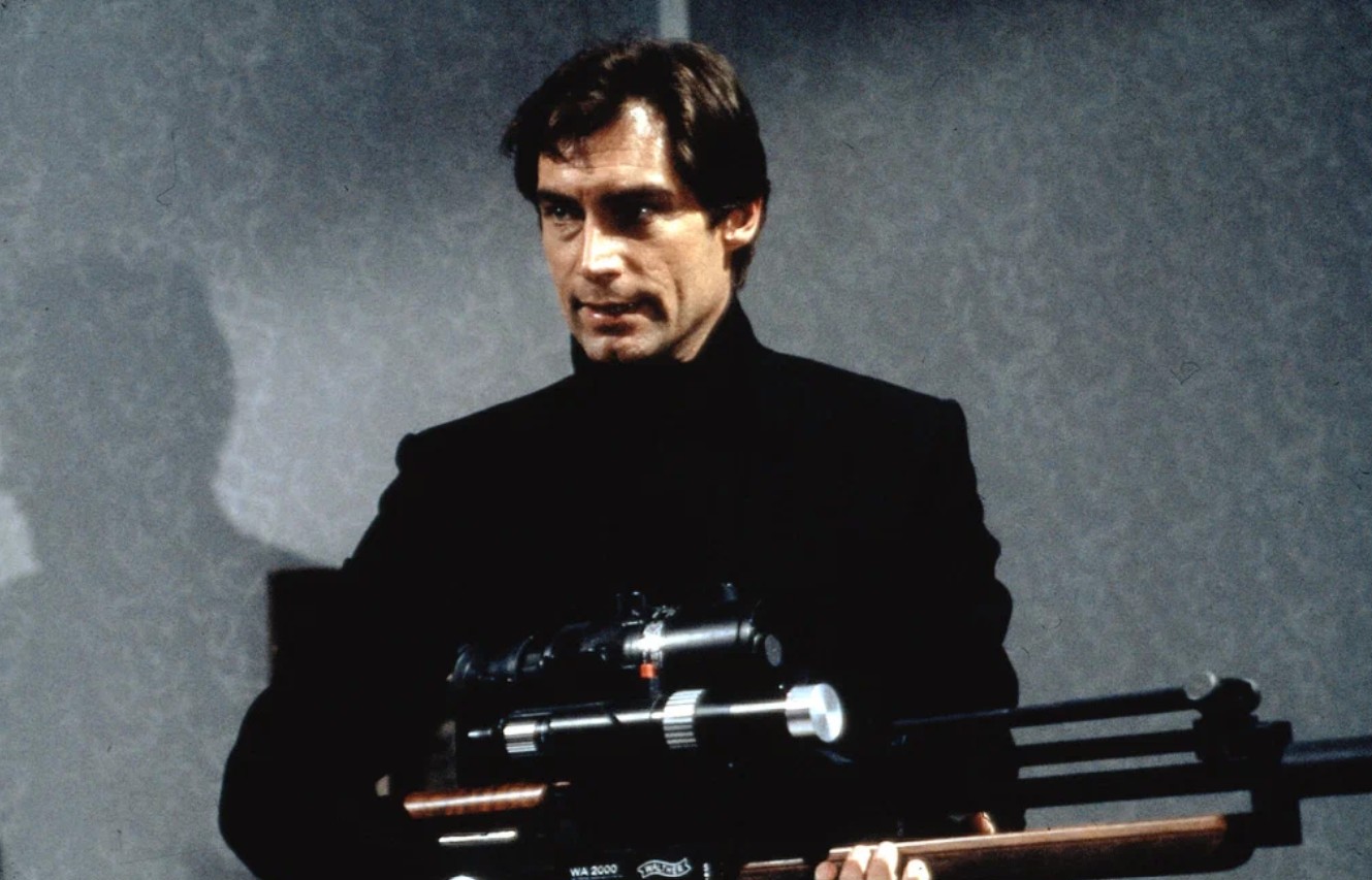 Тимоти Далтон огорчен переходом творческого контроля над серией «Джеймс Бонд» к Amazon - изображение 1 Тимоти Далтон огорчен переходом творческого контроля над серией «Джеймс Бонд» к Amazon - фото 1