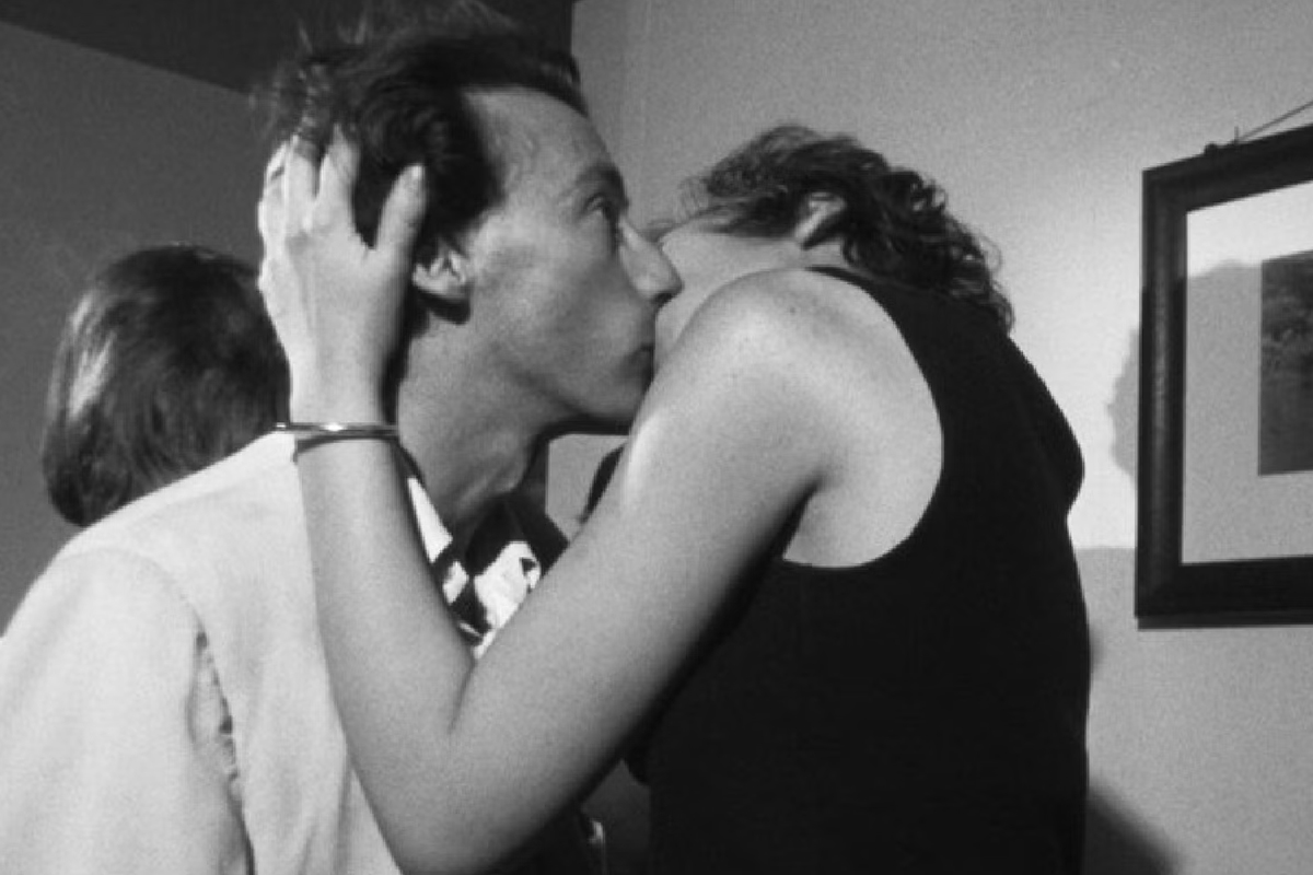 Хотя изначально «Что такая красивая девушка делает в таком месте?» планировался как фильм ужасов, он превратился в комедию
Источник: What's a Nice Girl like You Doing in a Place like This?