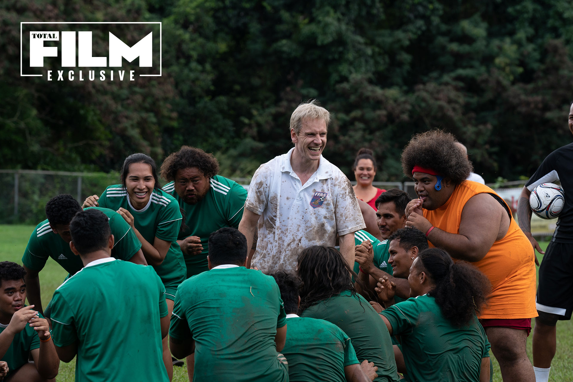 Появился новый кадр из комедии Тайки Вайтити «Следующий гол — победный» - изображение 1 Появился новый кадр из комедии Тайки Вайтити «Следующий гол — победный» - фото 1