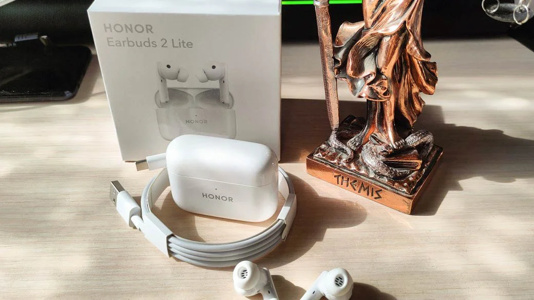 Обзор Honor Earbuds 2 Lite: стоит ли покупать бюджетные TWS-наушники с активным шумоподавлением - фото 6
