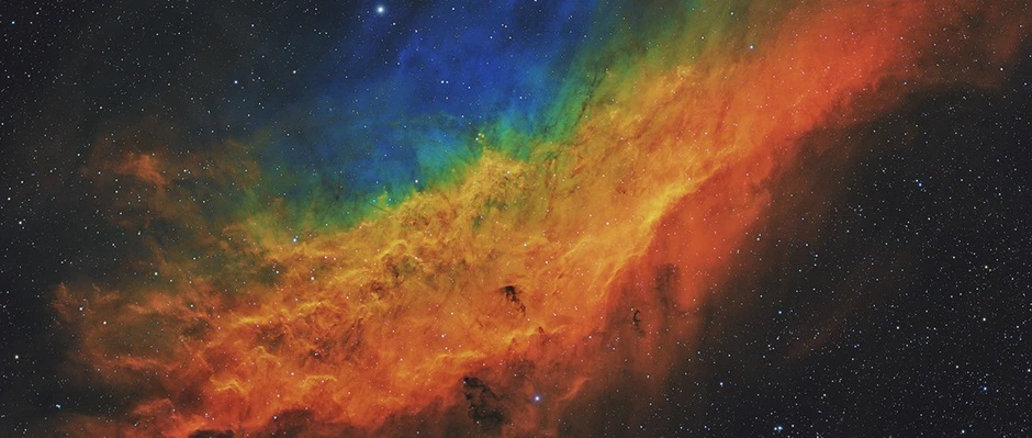 Объединение Королевских музеев Гринвича объявило победителей ежегодного конкурса Astronomy Photographer of the Year 2021. Из множества присланных фотографий выбрали 12 лучших. Среди них работа фотографа из России.