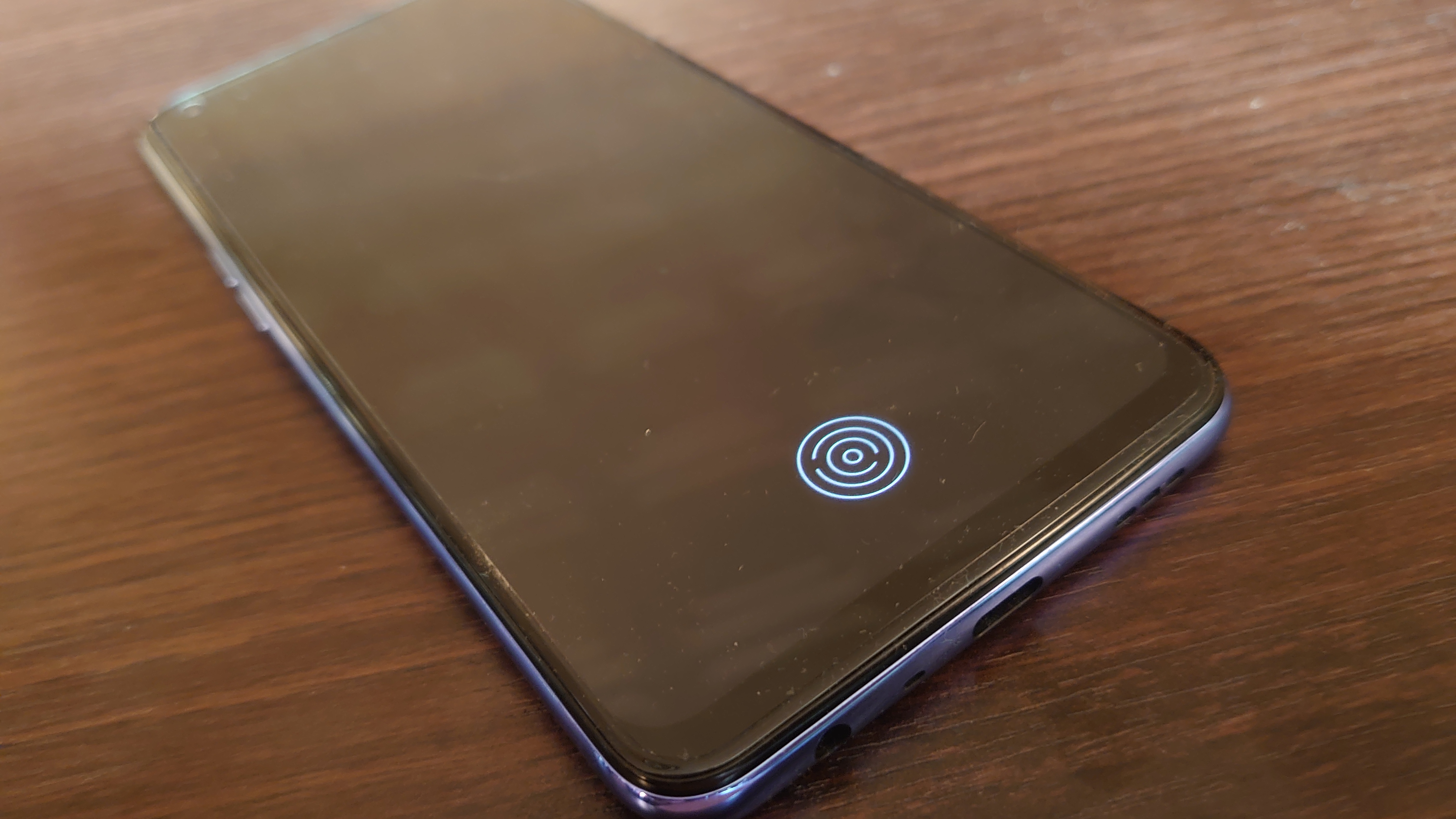 Обзор Oppo A74: подходит ли для игр и работы среднебюджетный смартфон с NFC - фото 1