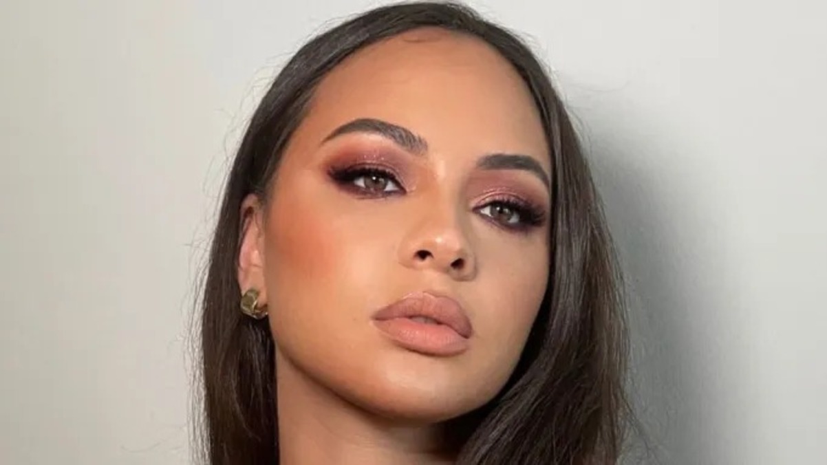 Жасмин Сифас Джонс присоединилась к актёрскому составу сериала HBO «Фонари» - изображение 1 Жасмин Сифас Джонс присоединилась к актёрскому составу сериала HBO «Фонари» - фото 1