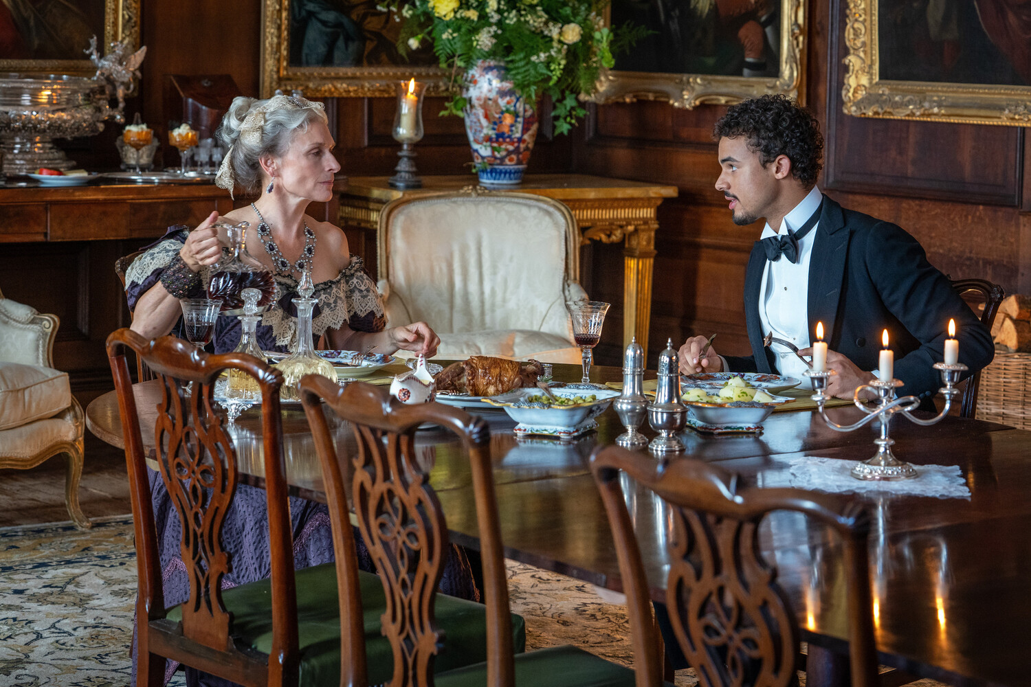 кадр из сериала «Буканьерки»