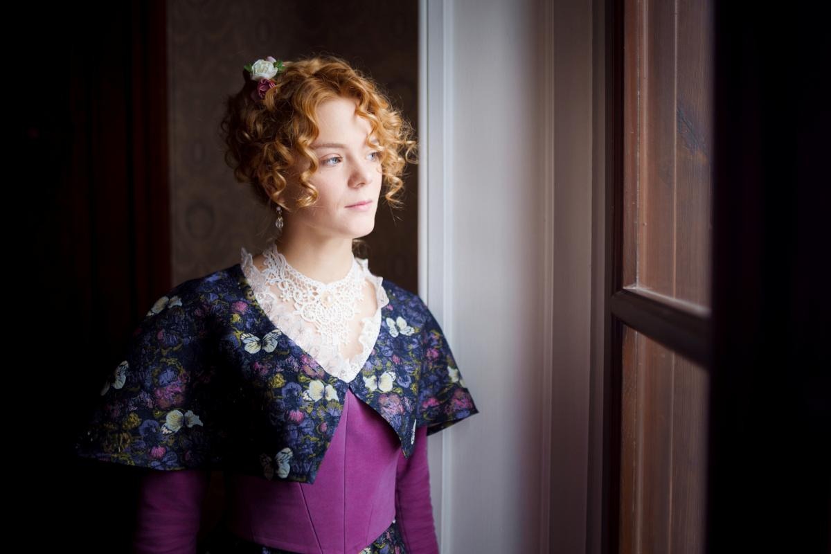 Коныжева Дарья на съёмках сериала «Дубровский. Русский Зорро»
Источник: PREMIER