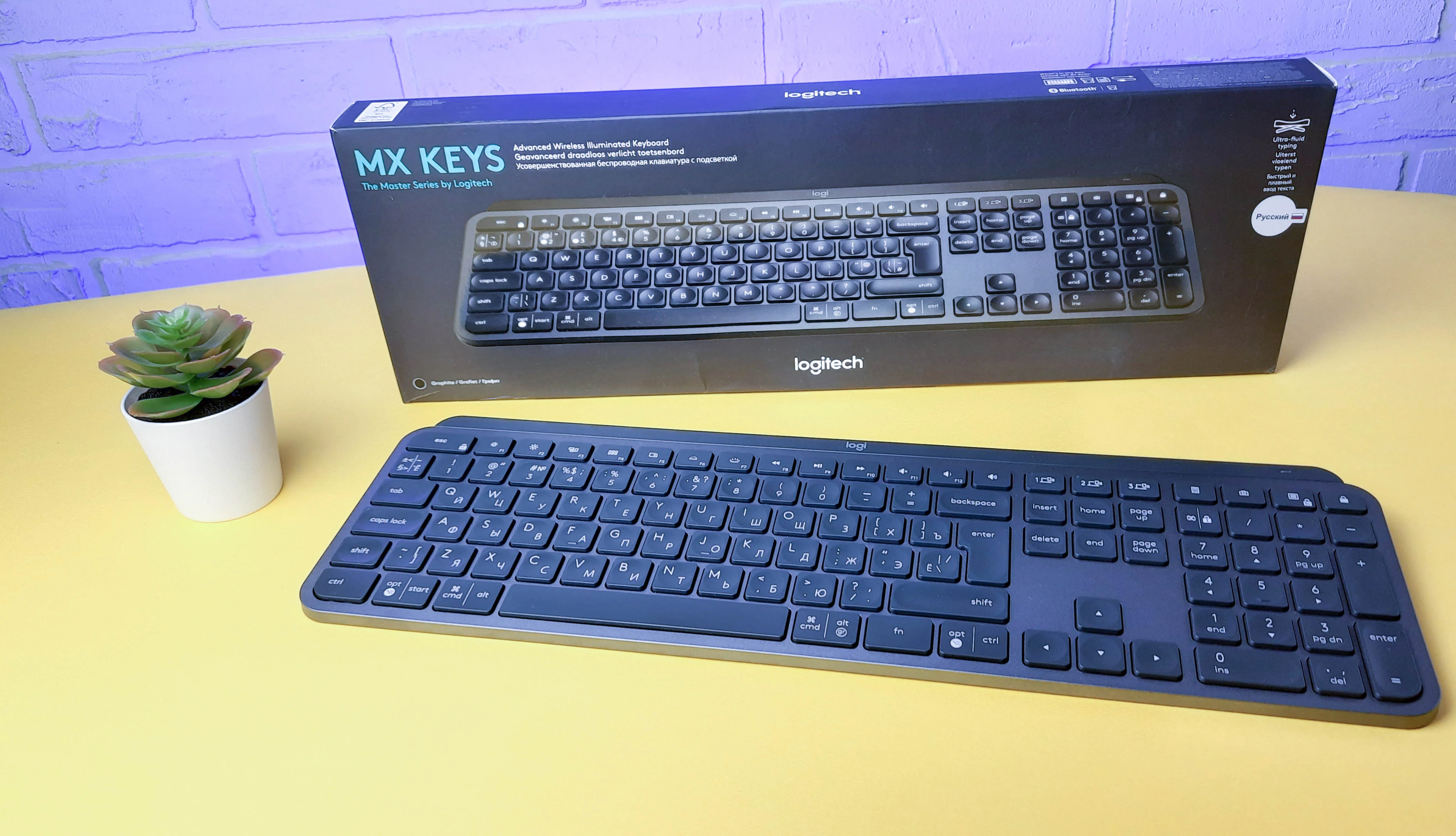 Обзор Logitech MX Keys: как справляется с играми и работой беспроводная ножничная клавиатура - фото 10